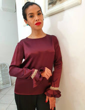 Carica l'immagine nel visualizzatore di Gallery, Blusa Bordeaux in seta pura