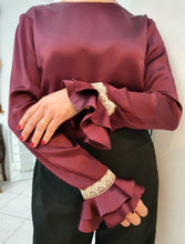 Carica l'immagine nel visualizzatore di Gallery, Blusa Bordeaux in seta pura
