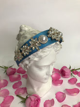 Carica l'immagine nel visualizzatore di Gallery, Cerchietto principessa - Blu
