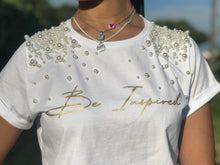 Carica l'immagine nel visualizzatore di Gallery, T-shirt con ricamo di perle
